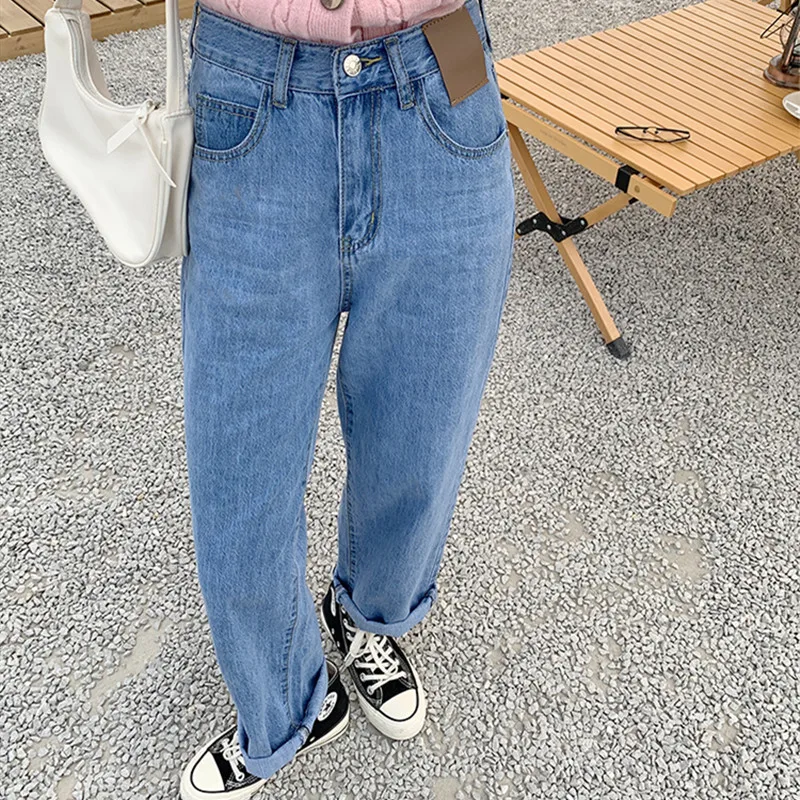 HziriP Hot Summer Ladies Blue All-Match High-Waist Jeans 2021 Loose Casual Slim Straight Chic Fashion Solid Color Mopping Jeans
HziriP Hot Summer Ladies Blue All-Match High-Waist Jeans 2021 Loose Casual Slim Straight Chic Fashion Solid Color Mopping Jeans