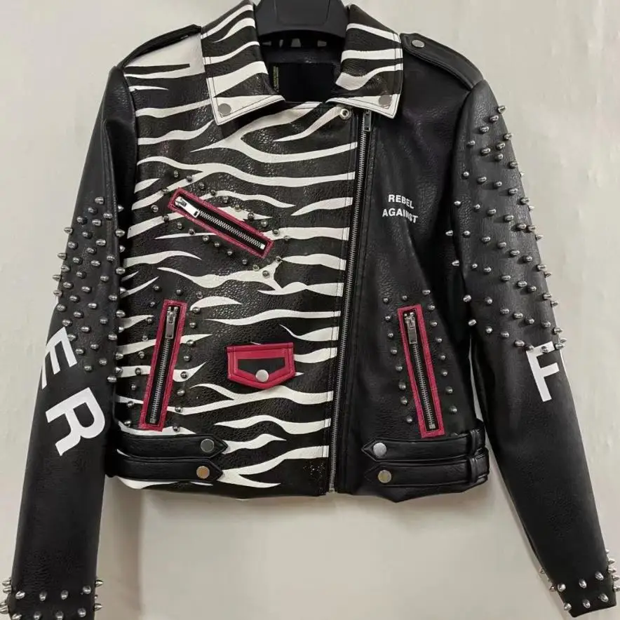 Spring Autumn Street Fashion Long Sleeves Rivet PU Faux Leather Jacket Graffiti Printed Punk Style Motorcycle Slim Women's Coat
Spring Autumn Street Fashion Long Sleeves Rivet PU Faux Leather Jacket Graffiti Printed Punk Style Motorcycle Slim Women's Coat
