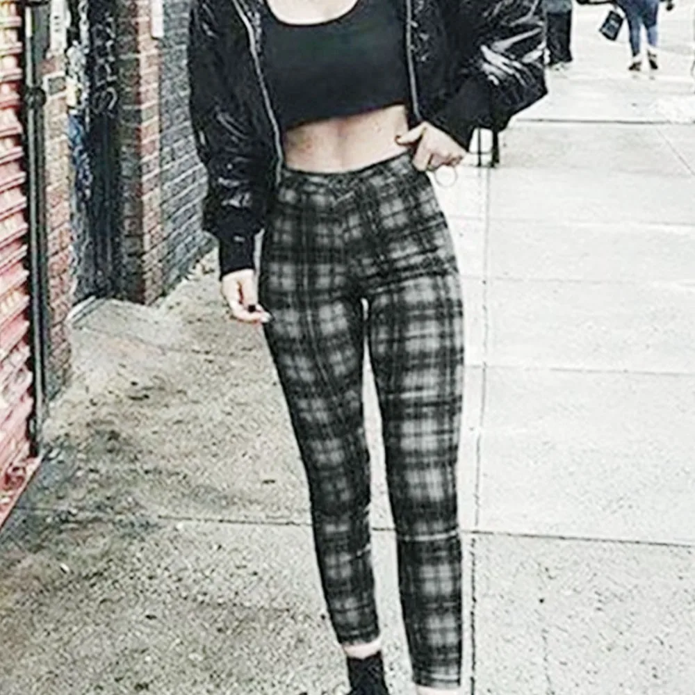 Womens Hip Hop Slim Plaid Elasticity Casual High Waist Leggings Trousers Plaid Pants Stretch Leggings Pencil Pants
Womens Hip Hop Slim Plaid Elasticity Casual High Waist Leggings Trousers Plaid Pants Stretch Leggings Pencil Pants