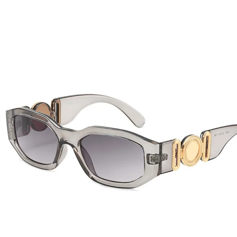 2021 Vintage fashion sunglasses Women fashion glasses Luxury design Shades Men luxury Sun Glasses gafas de sol hombre/mujer
2021 Vintage fashion sunglasses Women fashion glasses Luxury design Shades Men luxury Sun Glasses gafas de sol hombre/mujer
