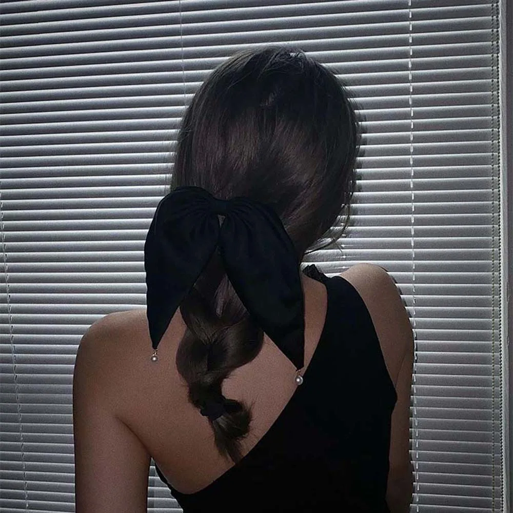 Korean Style Top Clip Simple Bow Hairpin Pearl Small Pendant Hair Clip Women's Headdress
Korean Style Top Clip Simple Bow Hairpin Pearl Small Pendant Hair Clip Women's Headdress