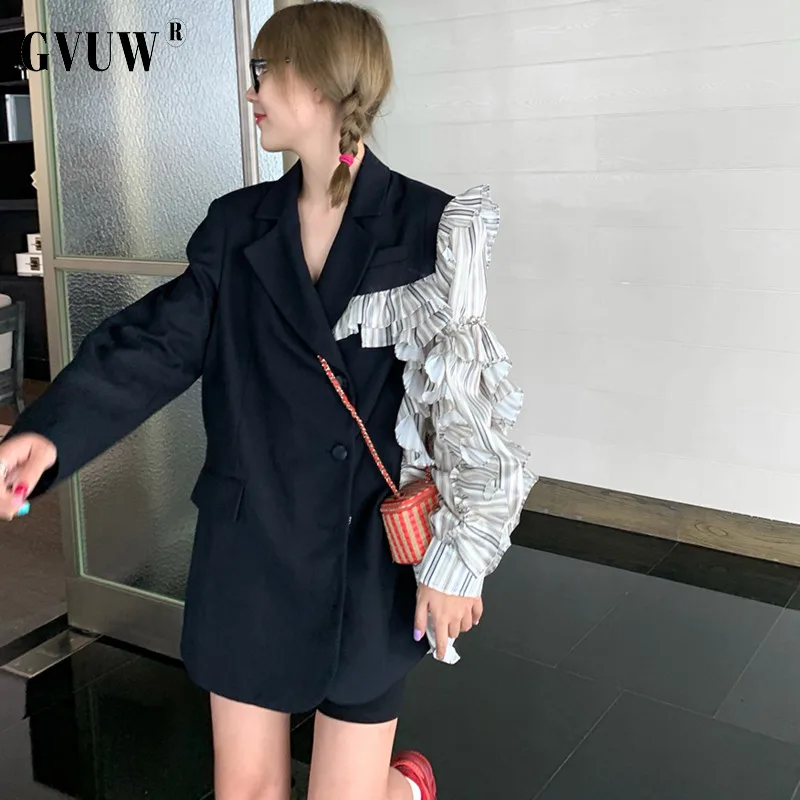 GVUW autumn blazer fashionable stitched black casual suit coat for women's new loose suit in spring of 2021 KB8060
GVUW autumn blazer fashionable stitched black casual suit coat for women's new loose suit in spring of 2021 KB8060