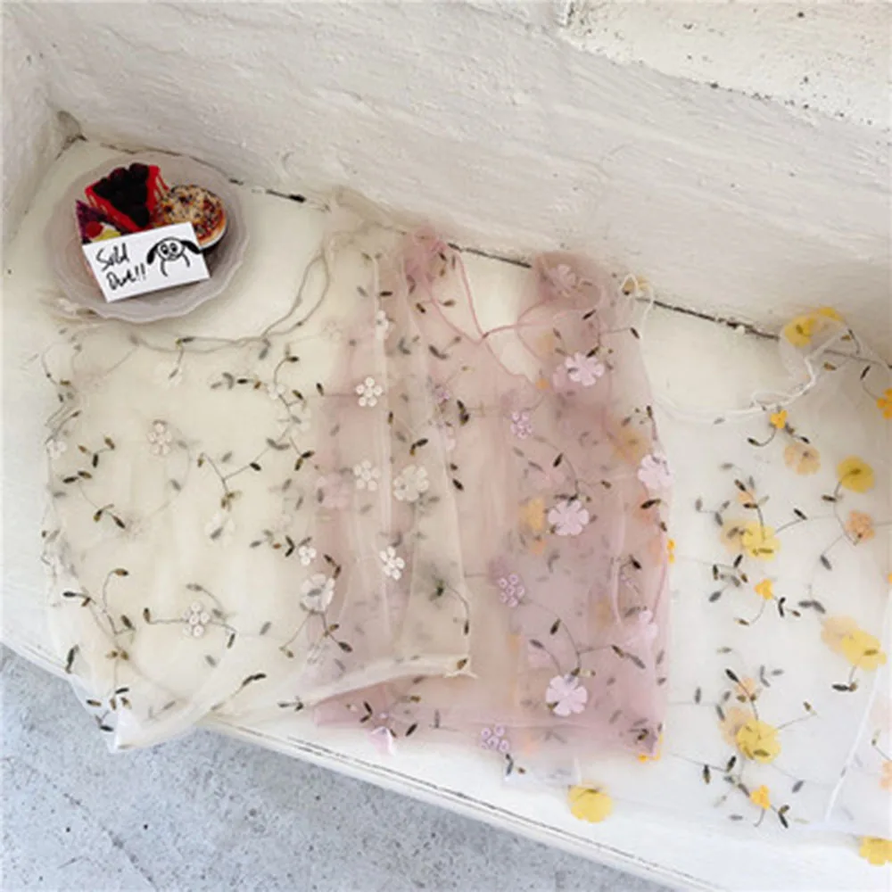 New Female Flower Embroidery Hand Bag Organza Casual Tote Mesh Shopping Bags Woman Handbags Folding Large Capacity Handbags
New Female Flower Embroidery Hand Bag Organza Casual Tote Mesh Shopping Bags Woman Handbags Folding Large Capacity Handbags