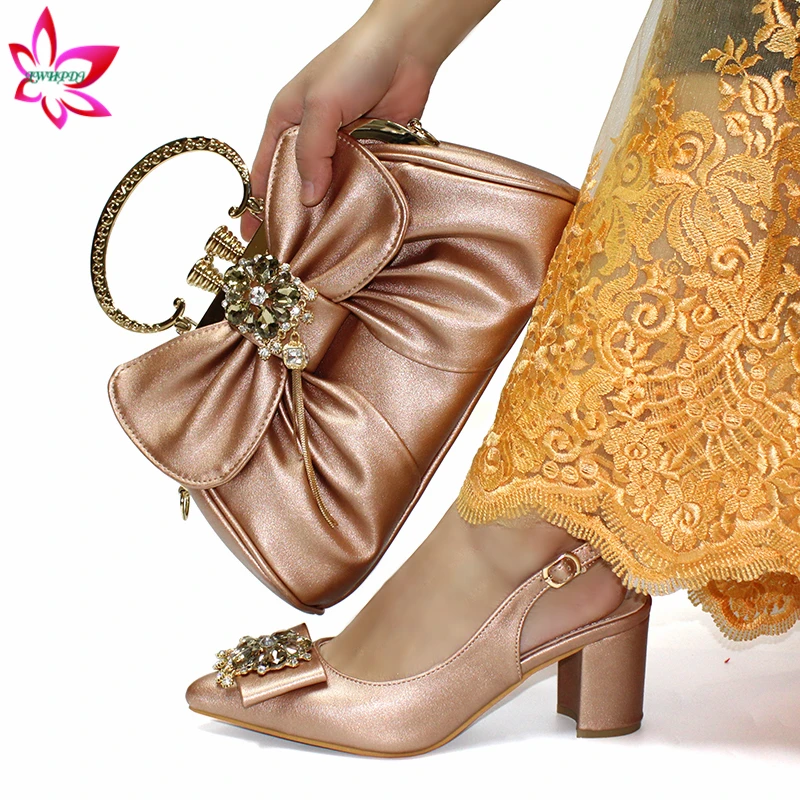 Champagne Color New Comming Special Design Italian Women Shoeos Matching Bag Set OffIce Lady Shoes and Bag for Working
Champagne Color New Comming Special Design Italian Women Shoeos Matching Bag Set OffIce Lady Shoes and Bag for Working
