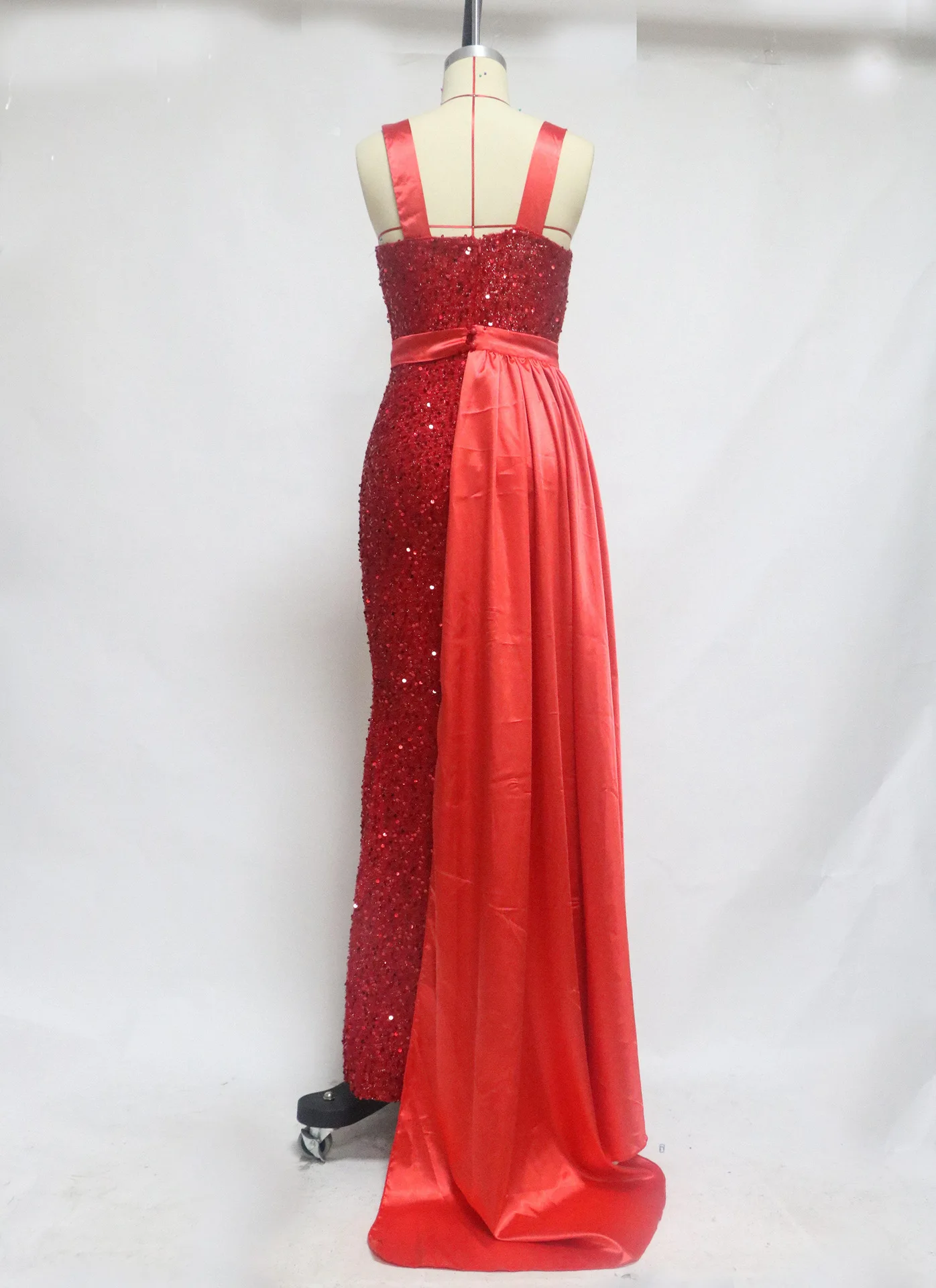 

Sexy Split red Diamonds Dress Strapless Asymmetrical Split Dresses Rhinestone Sleeveless Party Club Dress