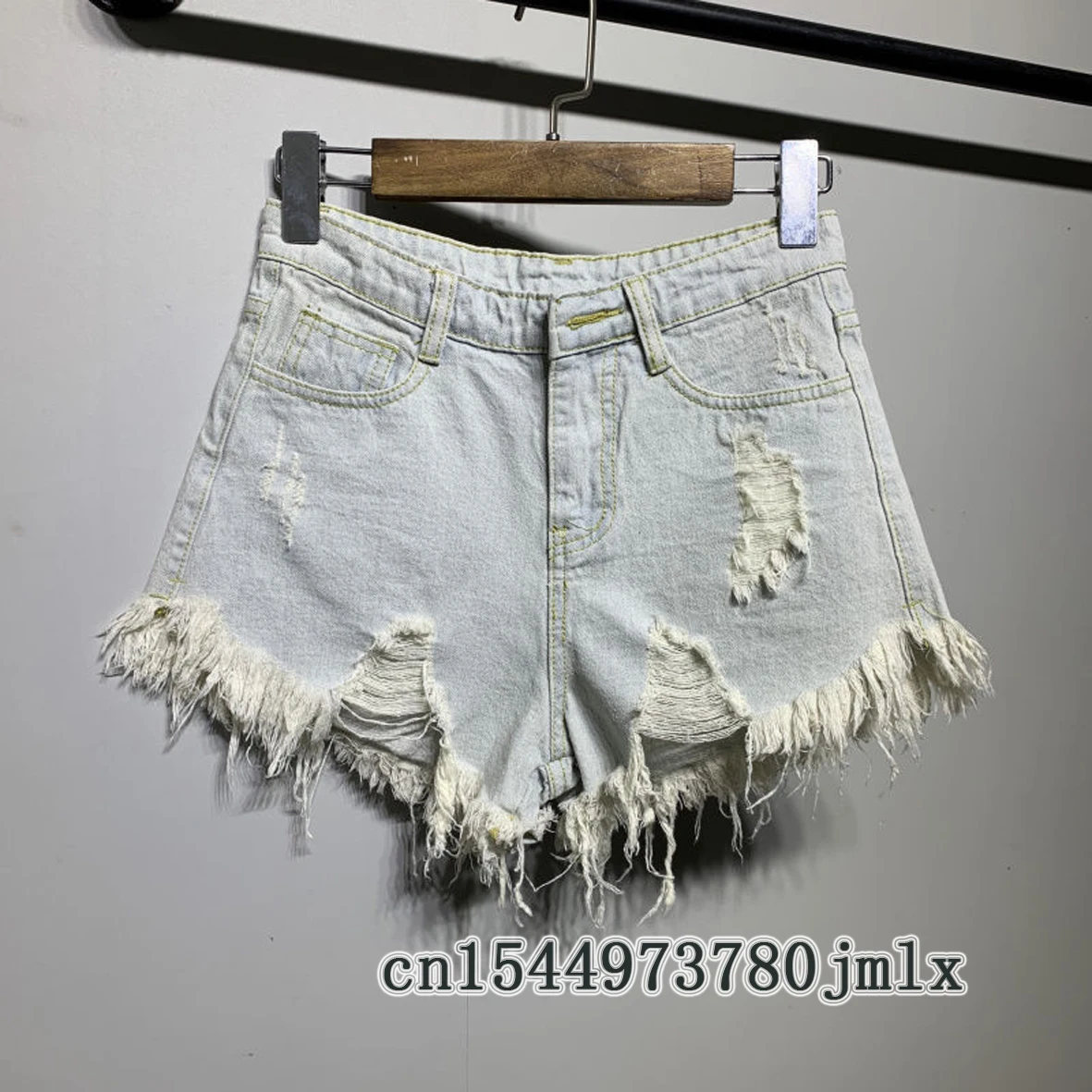 Women's, Fur Lining, Denim Fashion Shorts, High Waist, Leg Slits, Short Style, Ripped Holes, Beggar Jeans, S-3XL
Women's, Fur Lining, Denim Fashion Shorts, High Waist, Leg Slits, Short Style, Ripped Holes, Beggar Jeans, S-3XL