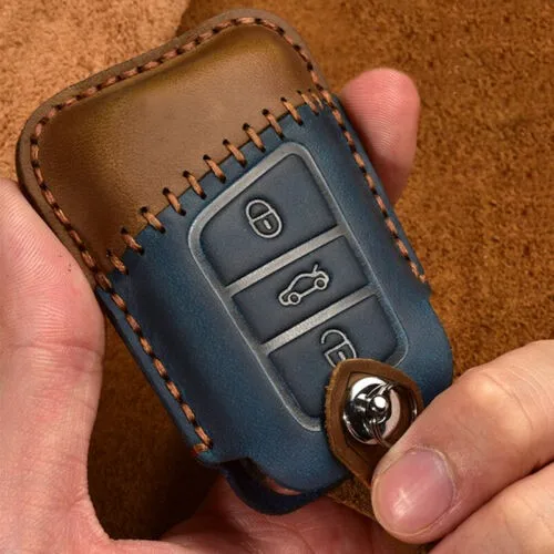 1PC Car Smart Key Fob Chain Case Cover Genuine Leather For Key Decoration Arteon Atlas New Brown Key Bag
1PC Car Smart Key Fob Chain Case Cover Genuine Leather For Key Decoration Arteon Atlas New Brown Key Bag