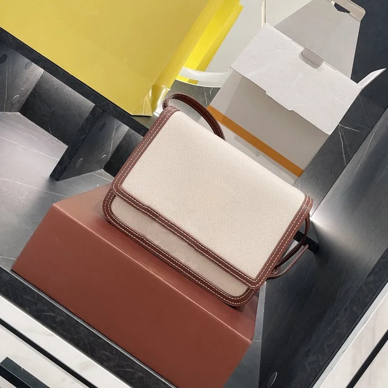 120313 2021 fashion trend ladies messenger bag all-match casual women's chain shoulder bag
120313 2021 fashion trend ladies messenger bag all-match casual women's chain shoulder bag