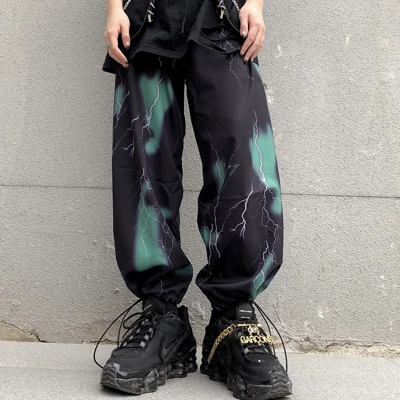 Lightning print sweatpants lovers elastic waist wide leg slacks for men and women trendy streetwear korean mens hip hop clothing
Lightning print sweatpants lovers elastic waist wide leg slacks for men and women trendy streetwear korean mens hip hop clothing
