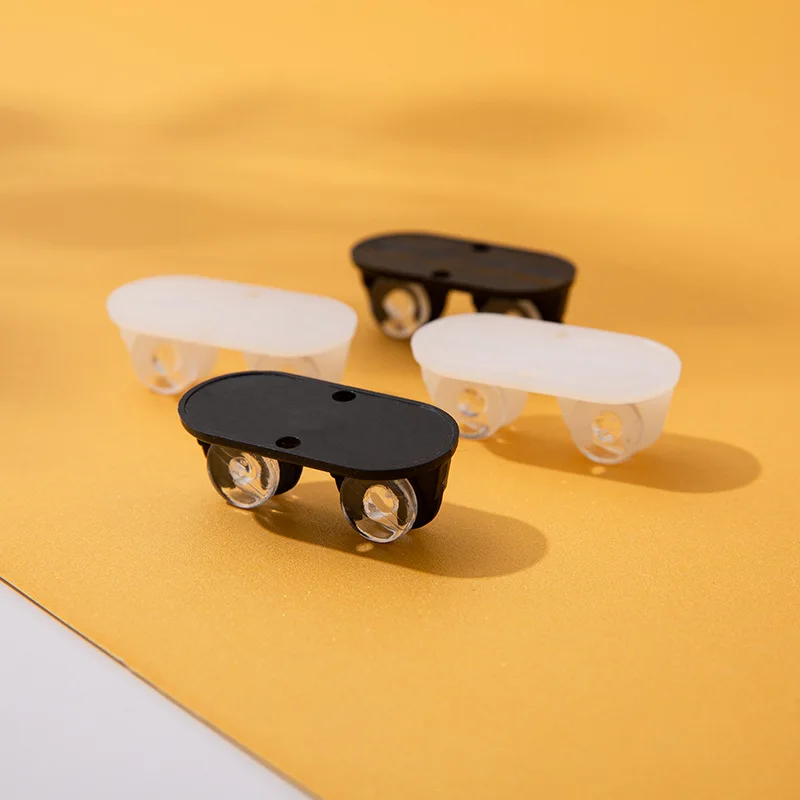 4pcs Storage box pulley storage box trash can accessories can be pasted wheel pulley one-way household DIY modified casters
4pcs Storage box pulley storage box trash can accessories can be pasted wheel pulley one-way household DIY modified casters