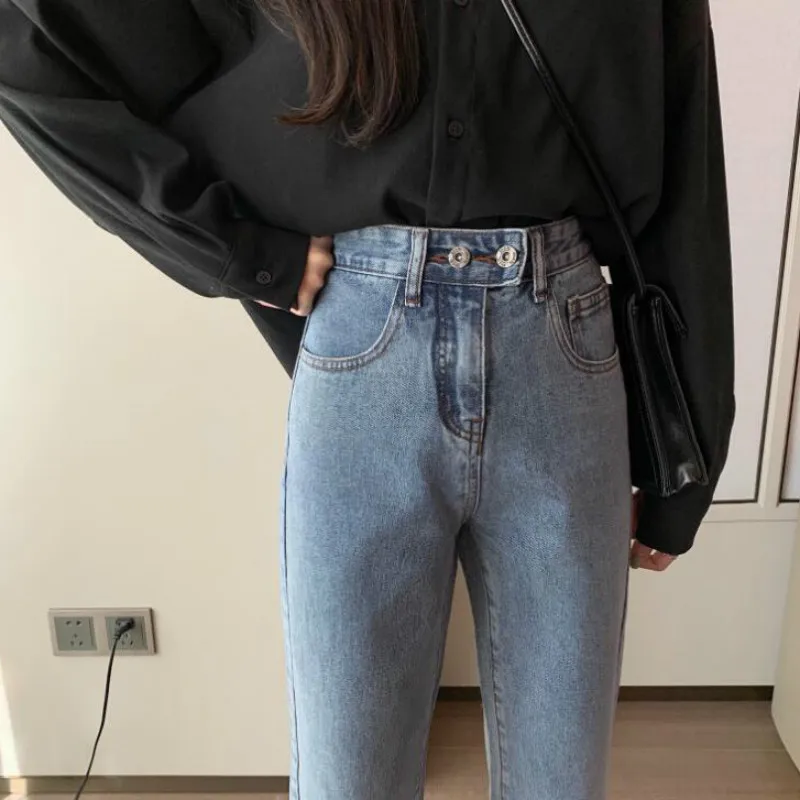 Jeans Women Solid Simple Korean Style All-match High Waist Straight Elegant Women Pocket Harajuku Chic Leisure Streetwear New
Jeans Women Solid Simple Korean Style All-match High Waist Straight Elegant Women Pocket Harajuku Chic Leisure Streetwear New