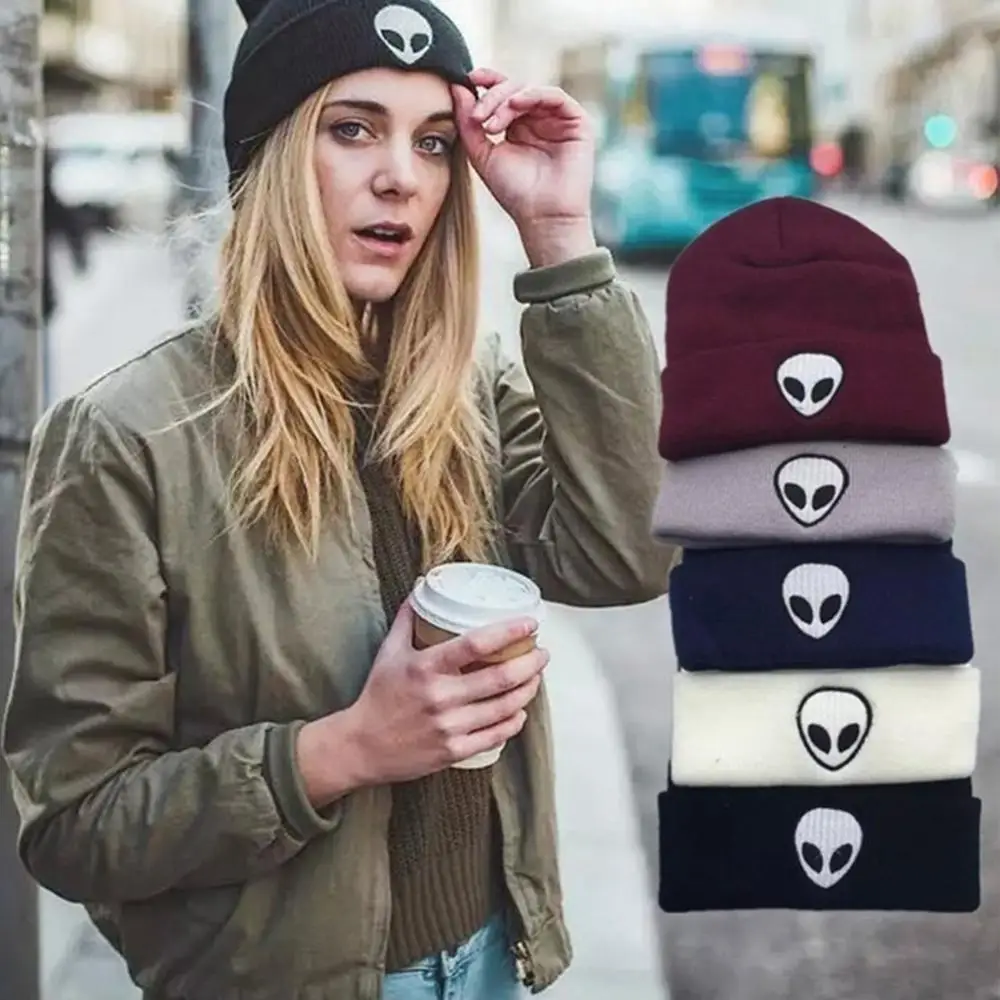 2020 New Autumn Winter Hat Knitted Hat Wool Women Solid Color Alien Pattern Beanies Soft Cap Men Women Hats Christmas Gifts
2020 New Autumn Winter Hat Knitted Hat Wool Women Solid Color Alien Pattern Beanies Soft Cap Men Women Hats Christmas Gifts