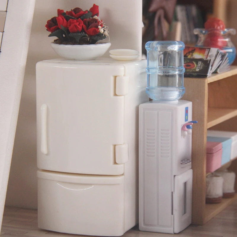 1:12 Doll House Kitchen Furniture Refrigerator Model for bjd Doll Accessories Decoration Kids Play House Gift Girl Doll DIY Toys
1:12 Doll House Kitchen Furniture Refrigerator Model for bjd Doll Accessories Decoration Kids Play House Gift Girl Doll DIY Toys