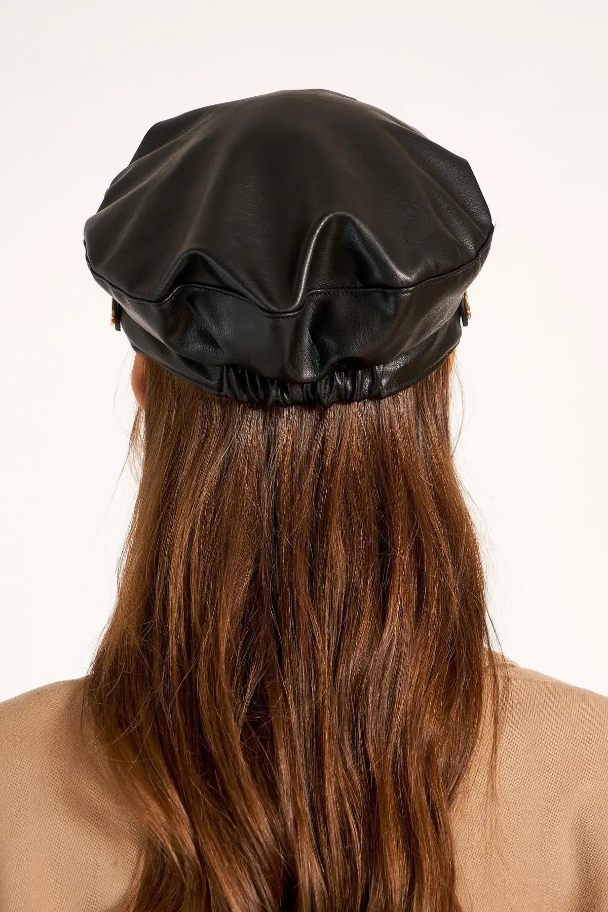 Women's Hat Yellow Leopard Patterned Black Cap Leather Sailor Belt Detail French Beret
Women's Hat Yellow Leopard Patterned Black Cap Leather Sailor Belt Detail French Beret