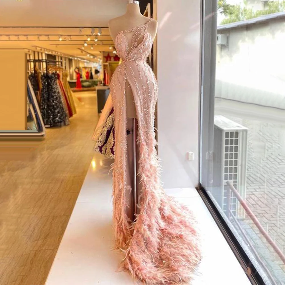 Feather Prom Dresses Celebrity Party Gowns Woman Clothing for Dance Pageant Special Occasion Outfits CXF246
Feather Prom Dresses Celebrity Party Gowns Woman Clothing for Dance Pageant Special Occasion Outfits CXF246