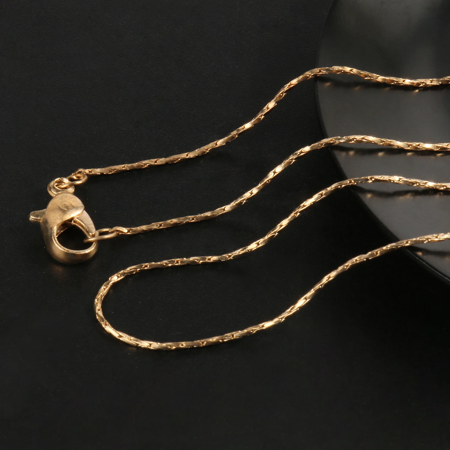 12pcs/lot Fashion Twisted Chain Lobster Clasp Snake Chains DIY Charms Necklace For Jewelry Making Women Gift Pendant Accessories
12pcs/lot Fashion Twisted Chain Lobster Clasp Snake Chains DIY Charms Necklace For Jewelry Making Women Gift Pendant Accessories