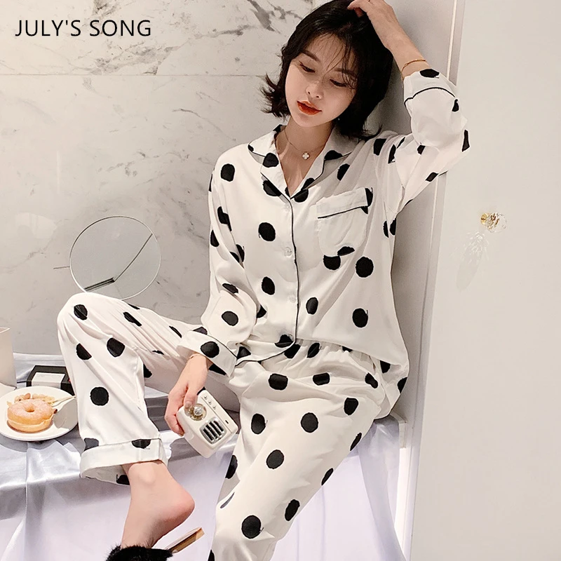 JULY'S SONG Polka Dot Woman Pajamas Set Spring Ice Silk 2 Pieces Autumn Sleepwear Print Casual Stain Lapel Trousers Homewear
JULY'S SONG Polka Dot Woman Pajamas Set Spring Ice Silk 2 Pieces Autumn Sleepwear Print Casual Stain Lapel Trousers Homewear