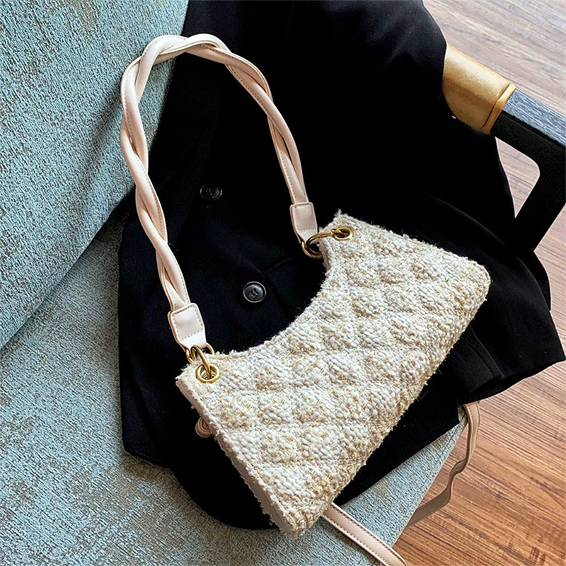 S.IKRR Small Weave Crossbody Bags For Women 2020 trend designer Shoulder Handbags Female Travel Branded Lady Fashion Hand Bag
S.IKRR Small Weave Crossbody Bags For Women 2020 trend designer Shoulder Handbags Female Travel Branded Lady Fashion Hand Bag