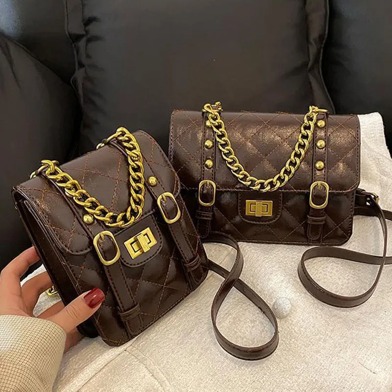 High Quality PU Lingge Ladies Shoulder Bags 2021 Winter New Metal Chain Small Square Bags Casual Travel Crossbody Bag For Women
High Quality PU Lingge Ladies Shoulder Bags 2021 Winter New Metal Chain Small Square Bags Casual Travel Crossbody Bag For Women