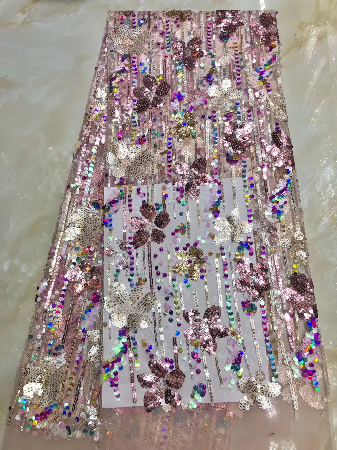 African Lace Fabric 2020 High Quality Bridal Nigerian Sequins French Tulle Lace Fabric Women's Dress J40431
African Lace Fabric 2020 High Quality Bridal Nigerian Sequins French Tulle Lace Fabric Women's Dress J40431