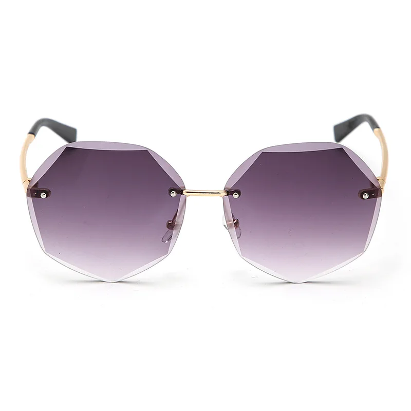 2021 new polygonal women's sunglasses in Europe and the United States fashion sunglasses plain Sunglasses Women
2021 new polygonal women's sunglasses in Europe and the United States fashion sunglasses plain Sunglasses Women