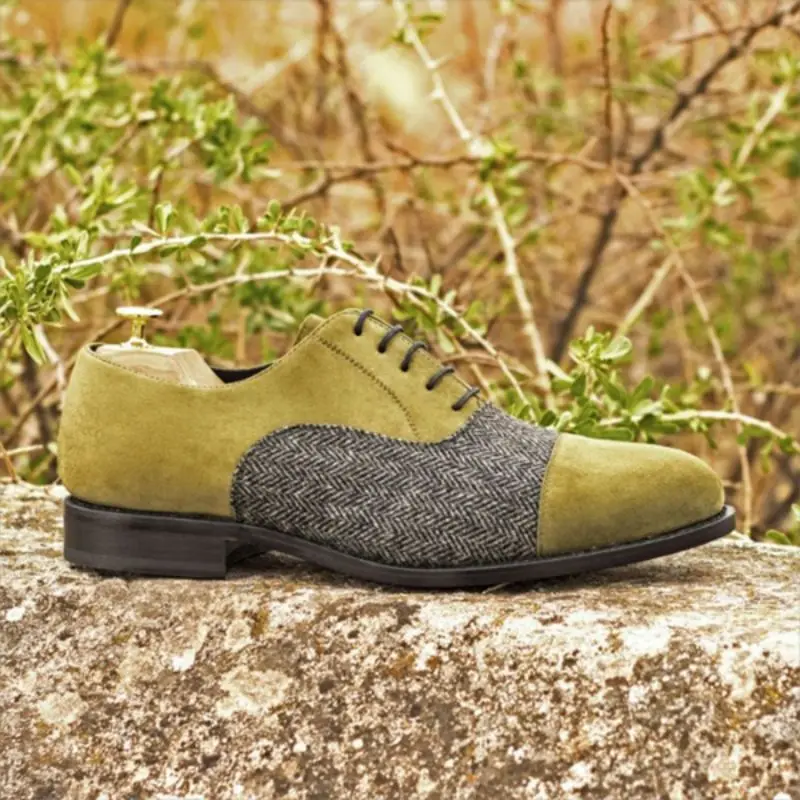 Men's Shoes
Men's Shoes