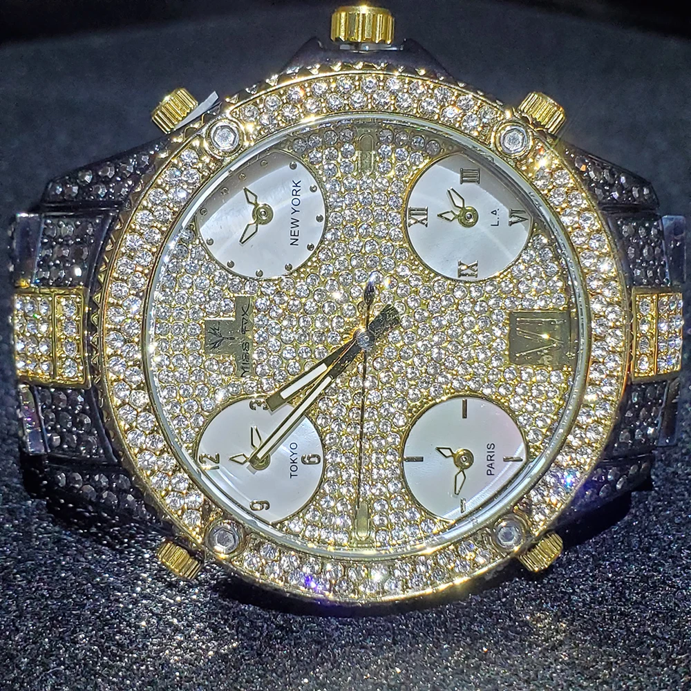 Hip Hop MISSFOX Gold Men's Watches 51MM Big Face Iced Out Top Brand Luxury Diamond Business Waterproof Quartz Wristwatches
Hip Hop MISSFOX Gold Men's Watches 51MM Big Face Iced Out Top Brand Luxury Diamond Business Waterproof Quartz Wristwatches