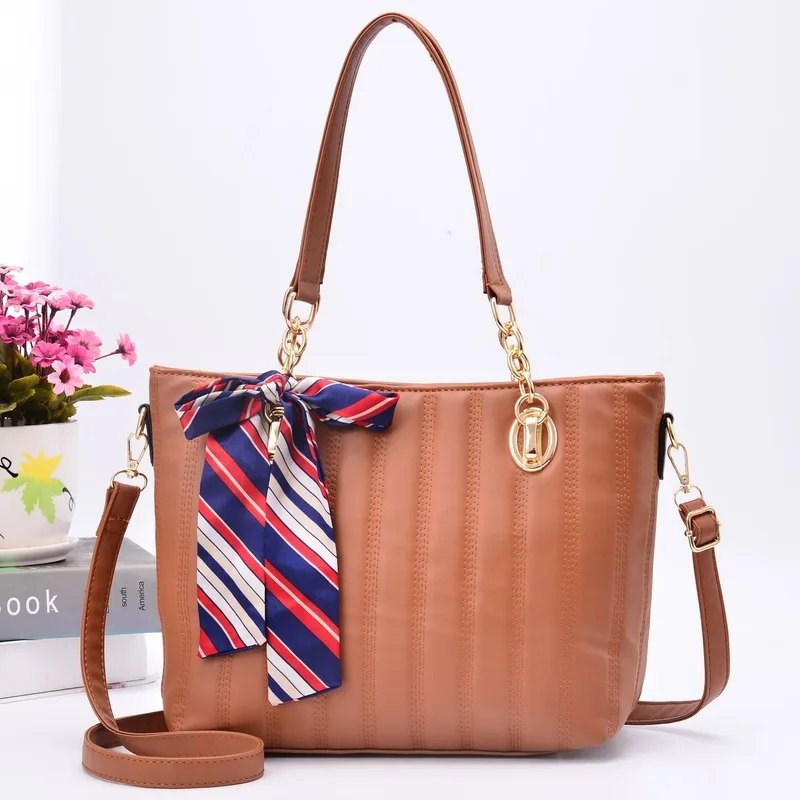 Women's bag 2020 new Pu fashion women's bag crossbite one shoulder handbag
Women's bag 2020 new Pu fashion women's bag crossbite one shoulder handbag
