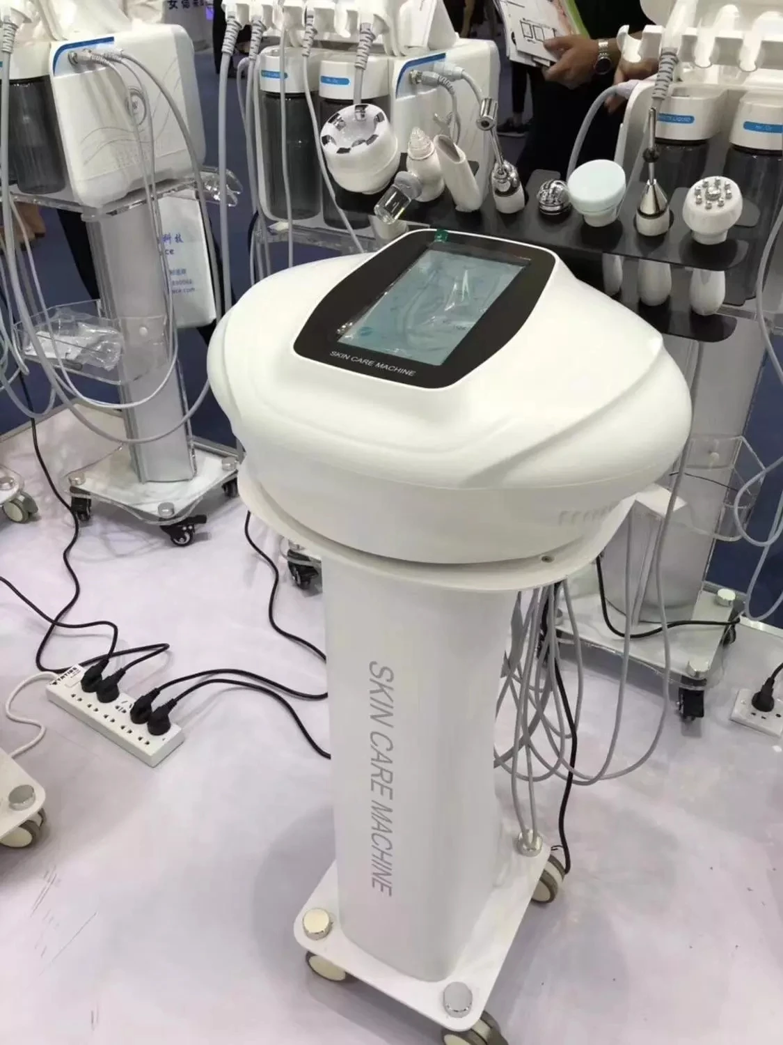 8 in 1 High Frequency Facial Massage Oxygen Facial Machine/Cryo Facial Machine Ultrasonic Skin Scrubber Vacuum RF Skin Care
8 in 1 High Frequency Facial Massage Oxygen Facial Machine/Cryo Facial Machine Ultrasonic Skin Scrubber Vacuum RF Skin Care