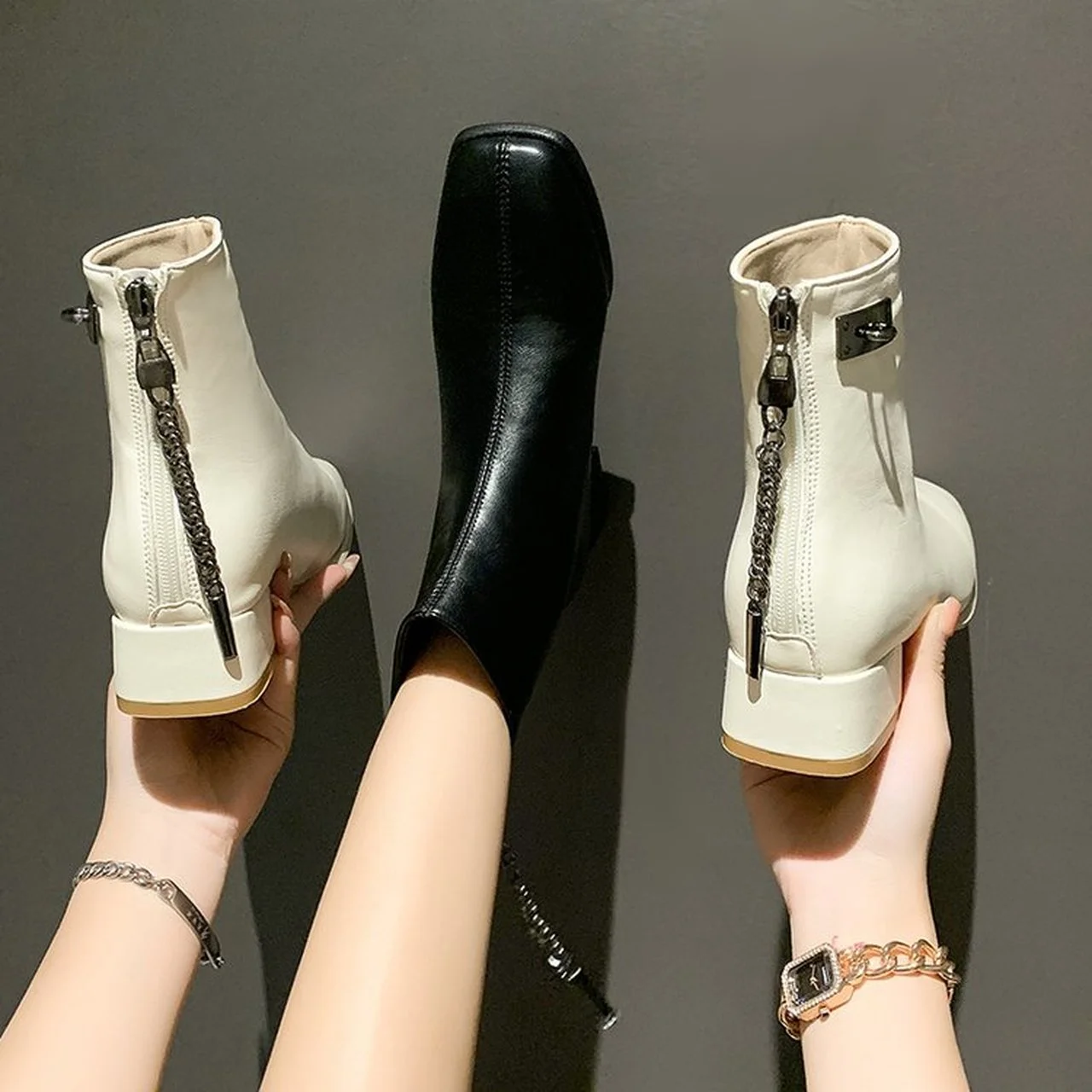 Women Beige Block High Heels Back zipper Ankle Boots 2021 Winter Female Square Toe Chelsea Boots High Quality Short Boots
Women Beige Block High Heels Back zipper Ankle Boots 2021 Winter Female Square Toe Chelsea Boots High Quality Short Boots