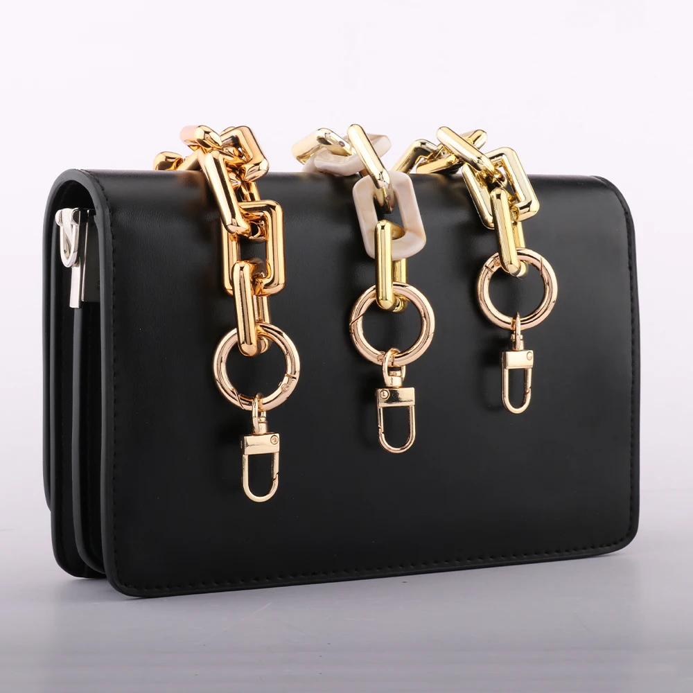 DIY handmade acrylic chain exquisite and beautiful fishbone chain messenger shoulder bag decorative chain accessories
DIY handmade acrylic chain exquisite and beautiful fishbone chain messenger shoulder bag decorative chain accessories