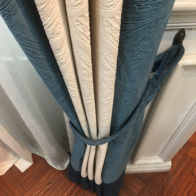 Modern minimalist solid color left and right high shading floor curtains curtains suitable for use in the living room bedroom
Modern minimalist solid color left and right high shading floor curtains curtains suitable for use in the living room bedroom