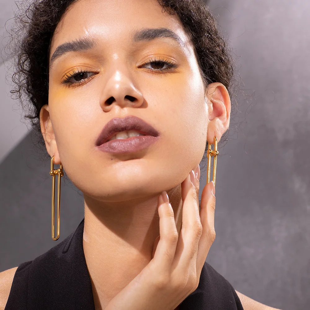 ENFASHION Geometric U Shape Drop Earrings For Women Accessories Gold Color Minimalist Long Dangle Earings Fashion Jewelry E1134
ENFASHION Geometric U Shape Drop Earrings For Women Accessories Gold Color Minimalist Long Dangle Earings Fashion Jewelry E1134