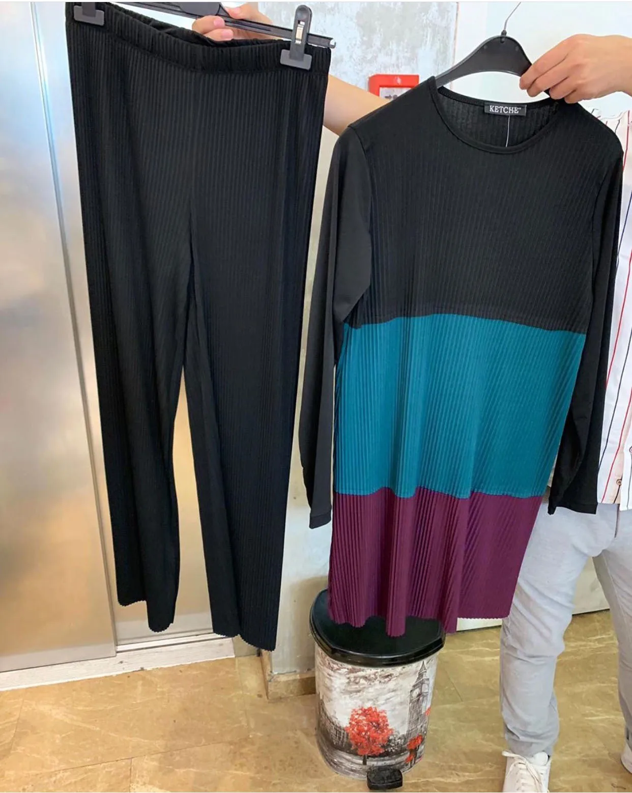 Plus Size Casual Two Pieces Set Women Outfits Long Sleeve Top&Long Pants Suits High Quality 2Pieces Set Tracksuit Sportswear
Plus Size Casual Two Pieces Set Women Outfits Long Sleeve Top&Long Pants Suits High Quality 2Pieces Set Tracksuit Sportswear