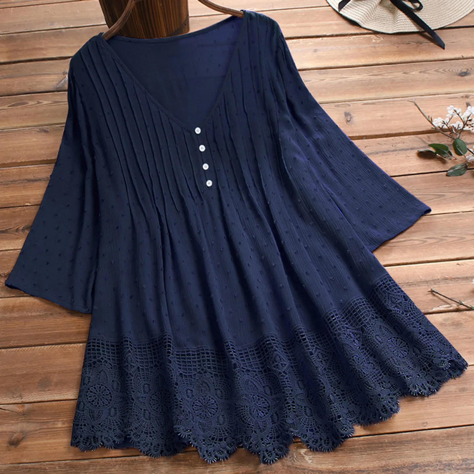 Women Fashion Vintage Lace Hollow Out V-Neck Plus Size Blouses Top Short Sleeve Shirts Female Asymmetrical Blusa Plus Size Tunic
Women Fashion Vintage Lace Hollow Out V-Neck Plus Size Blouses Top Short Sleeve Shirts Female Asymmetrical Blusa Plus Size Tunic