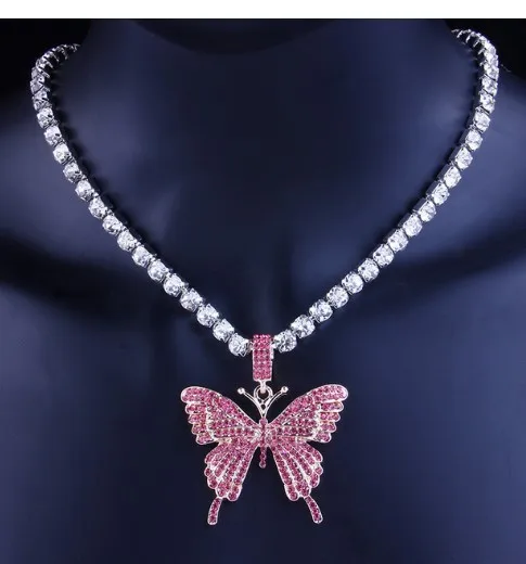 Pink Butterfly Pendant European and American popular jewelry inlaid fashion Cuban Butterfly Necklace hip hop Necklace popular je
Pink Butterfly Pendant European and American popular jewelry inlaid fashion Cuban Butterfly Necklace hip hop Necklace popular je