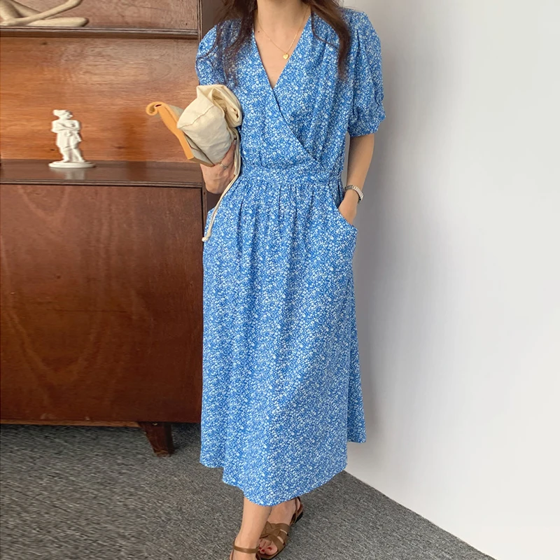 ZCSMLL Korean summer vintage floral slimming V-neck woman vestido lace-up waist long pocket puff sleeve dresses 2022 tide
ZCSMLL Korean summer vintage floral slimming V-neck woman vestido lace-up waist long pocket puff sleeve dresses 2022 tide