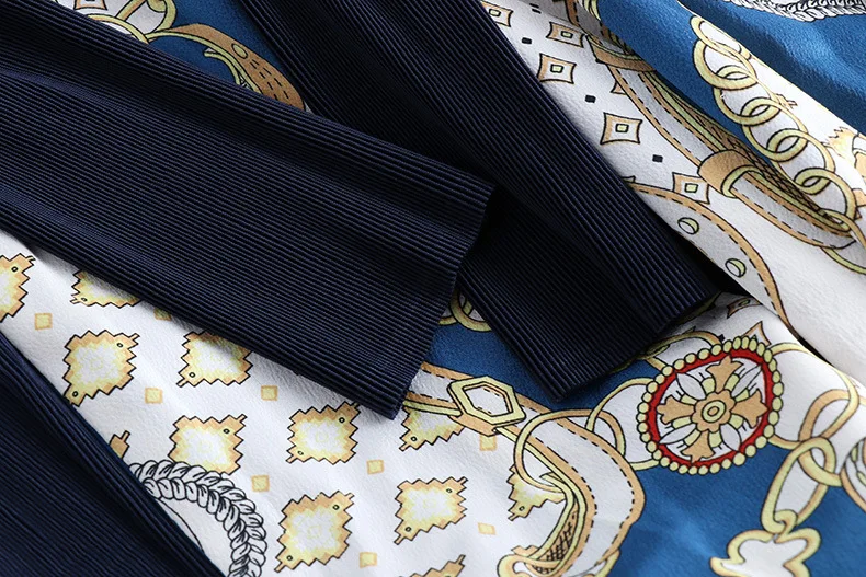 HOT SELLING Miyake fold long sleeve patchwork Scarf collar Windbreaker + sleeveless o-neck dress two-piece set IN STOCK 
HOT SELLING Miyake fold long sleeve patchwork Scarf collar Windbreaker + sleeveless o-neck dress two-piece set IN STOCK