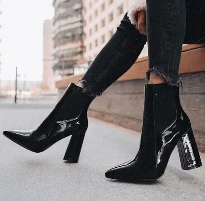 Womens Patent Leather Pointed Toe Ankle Riding Boots High Chunky Heel Shoes N020
Womens Patent Leather Pointed Toe Ankle Riding Boots High Chunky Heel Shoes N020