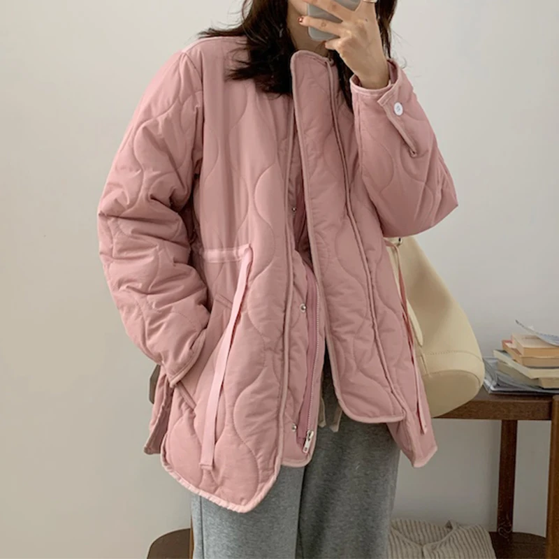 O-Neck Diamond Check Female Outerwear Thicken Warmth Solid Women's Drawstring Parkas Winter Fashion Quilted Coat Loose New 
O-Neck Diamond Check Female Outerwear Thicken Warmth Solid Women's Drawstring Parkas Winter Fashion Quilted Coat Loose New