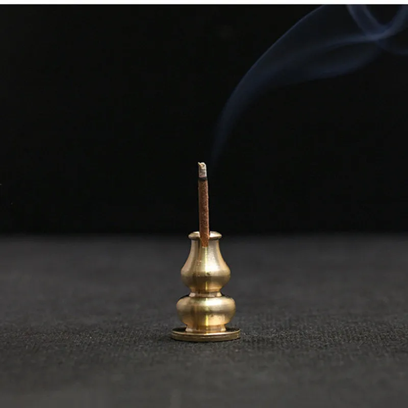 1Pcs Portable Incense Burner Censer High Incense Plug Alloy Copper Incense Holder Can Be Fixed Incense Sticks Coil
1Pcs Portable Incense Burner Censer High Incense Plug Alloy Copper Incense Holder Can Be Fixed Incense Sticks Coil