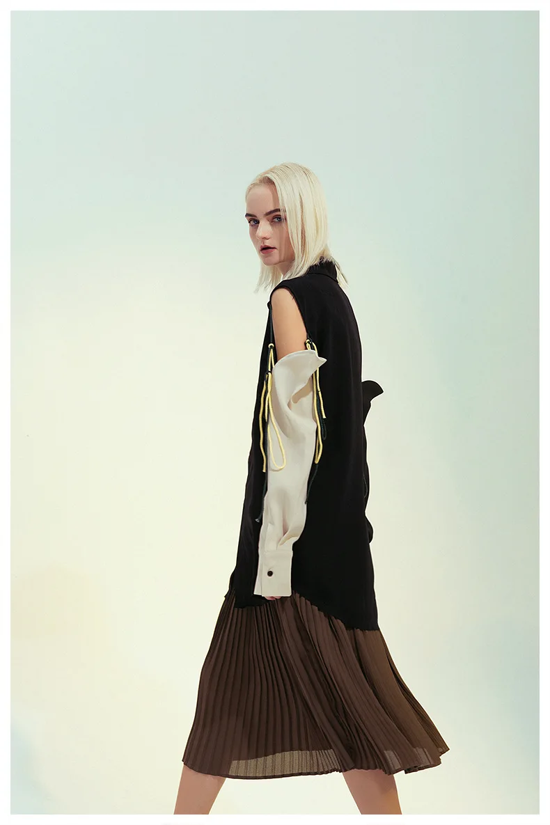 Fanshionable oversize contrast color detachable sleeves shirt streetwear 
Fanshionable oversize contrast color detachable sleeves shirt streetwear