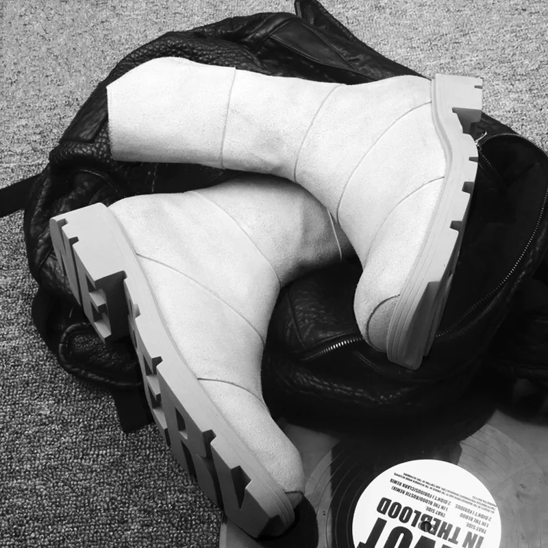 Winter Men High-Top Boots Street Luxury Zipper Cowhide Platform Boots Round Toe Fashion Riding Combat Boots Black Sneakers Male
Winter Men High-Top Boots Street Luxury Zipper Cowhide Platform Boots Round Toe Fashion Riding Combat Boots Black Sneakers Male