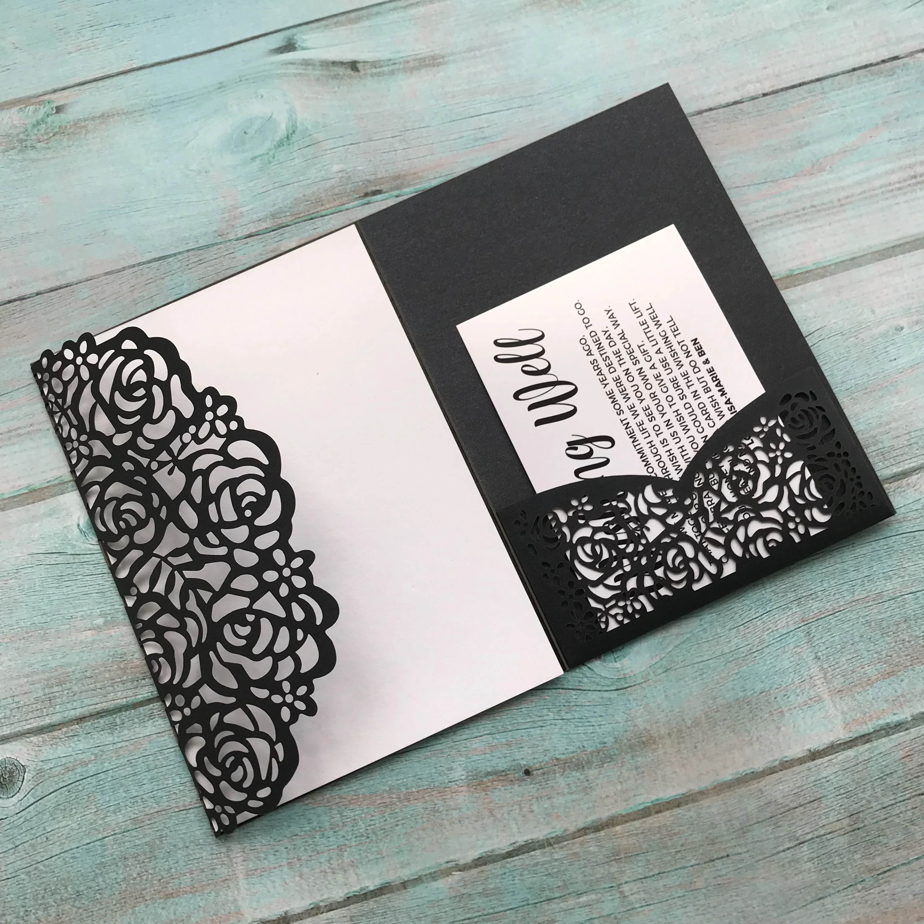 20pcs /lot Tri-folding Weding Invitations CardsHollow Laser Cut Rose Flower Design Invitation CoverBirthday Party Invitations
20pcs /lot Tri-folding Weding Invitations CardsHollow Laser Cut Rose Flower Design Invitation CoverBirthday Party Invitations