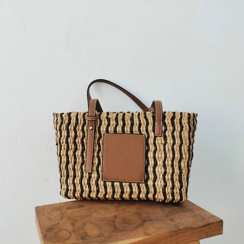 Luxury Vintage Woven Bags for Women High-quality Single Shoulder Messenger Bags Fashion Large Capacity Bucket Bags Sac A Main
Luxury Vintage Woven Bags for Women High-quality Single Shoulder Messenger Bags Fashion Large Capacity Bucket Bags Sac A Main