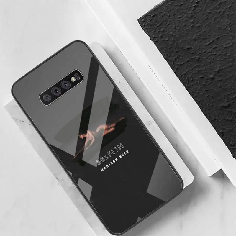 Madison Beer Phone Case For Galaxy Tempered Glass Cases Apply To S10 S9 S8 S7 S6edge Plus TPU Cover
Madison Beer Phone Case For Galaxy Tempered Glass Cases Apply To S10 S9 S8 S7 S6edge Plus TPU Cover