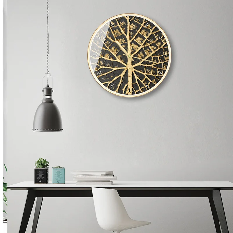 Black Gold Wall Clock Art Clock Light Luxury Simple Clock Living Room Clock Modern Clock Wall Watch Home Home Decor
Black Gold Wall Clock Art Clock Light Luxury Simple Clock Living Room Clock Modern Clock Wall Watch Home Home Decor