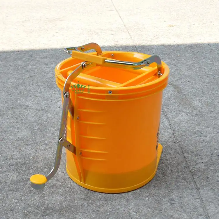A type of barrel press yellow cube water tank one round plastic press hydraulic water squeeze clean barrel
A type of barrel press yellow cube water tank one round plastic press hydraulic water squeeze clean barrel