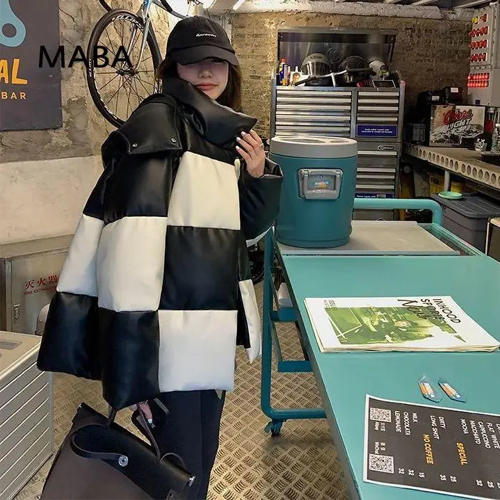 Women Faux Leather Jacket 2021 Winter Ladies Hoodie Long Sleeve Loose Thick Warm Plaid Patchwork Oversized Korean Pu Cotton Coat
Women Faux Leather Jacket 2021 Winter Ladies Hoodie Long Sleeve Loose Thick Warm Plaid Patchwork Oversized Korean Pu Cotton Coat