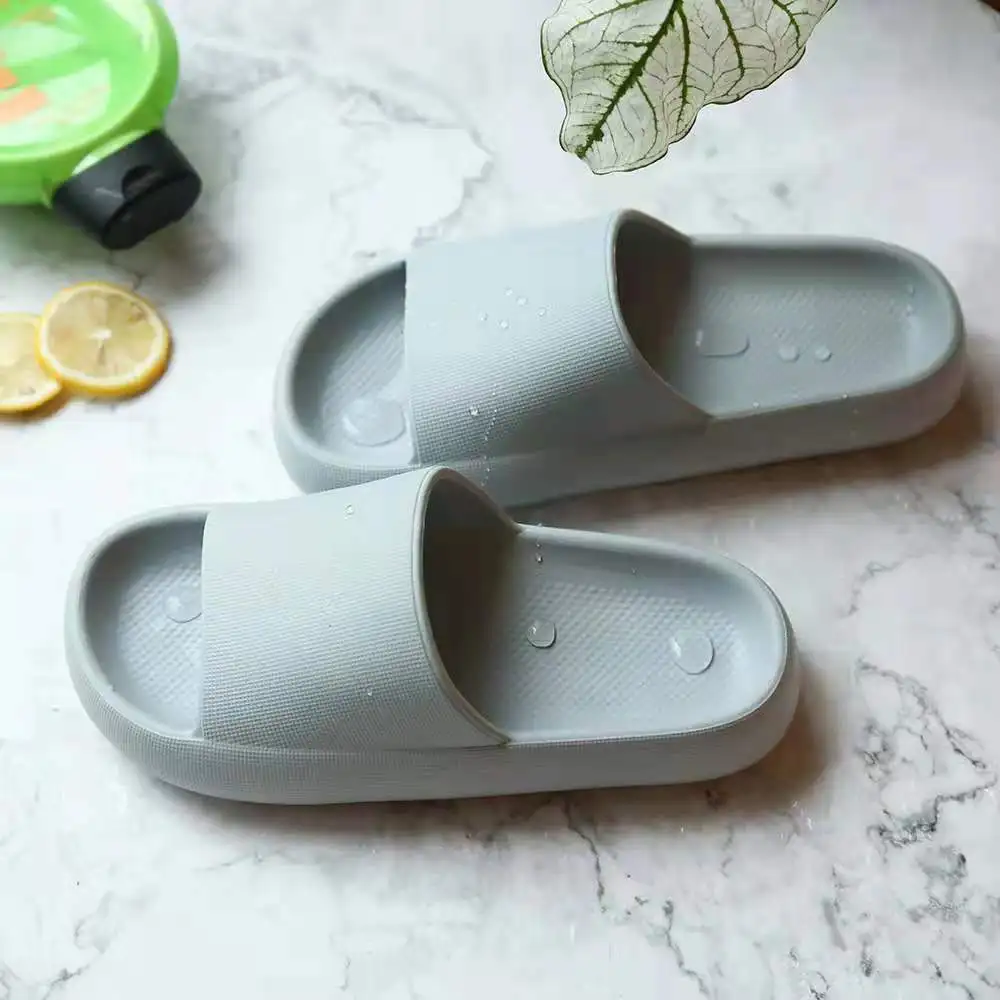 2021 European and American ladies couple non-slip outdoor wear indoor sandals 1793
2021 European and American ladies couple non-slip outdoor wear indoor sandals 1793